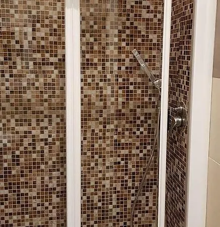 アパート Sky-inn ラ・スペツィア