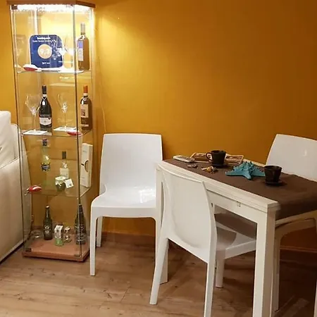 Sky-inn アパート